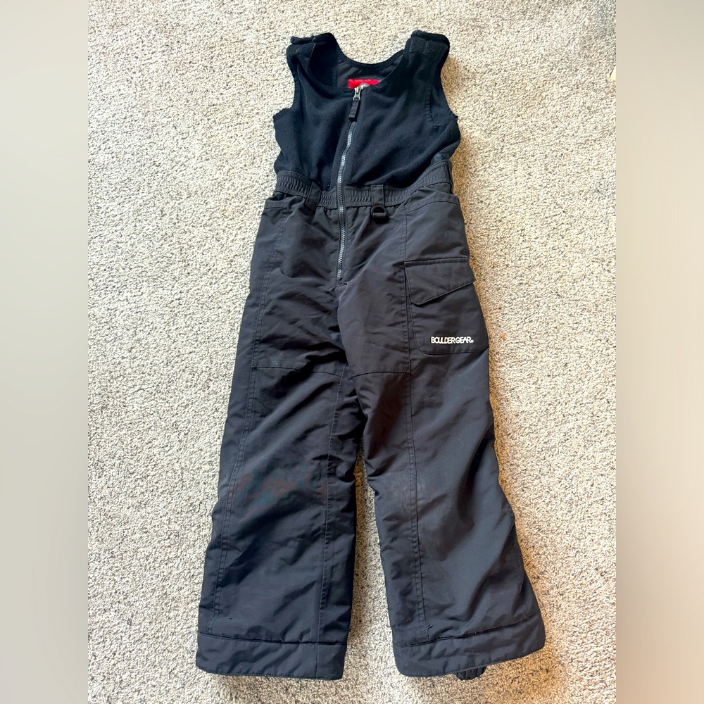 Size 6 Kids Bib Snowpants- Boulder Gear Black